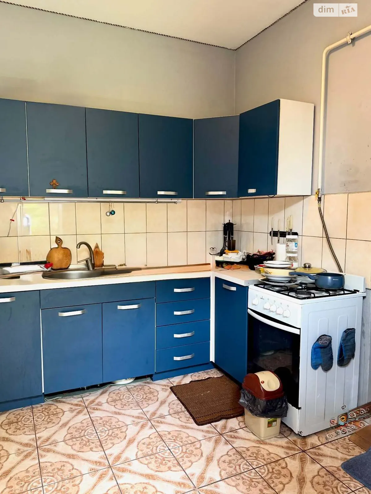 Продается 1-комнатная квартира 32 кв. м в Мукачеве, центр - фото 1