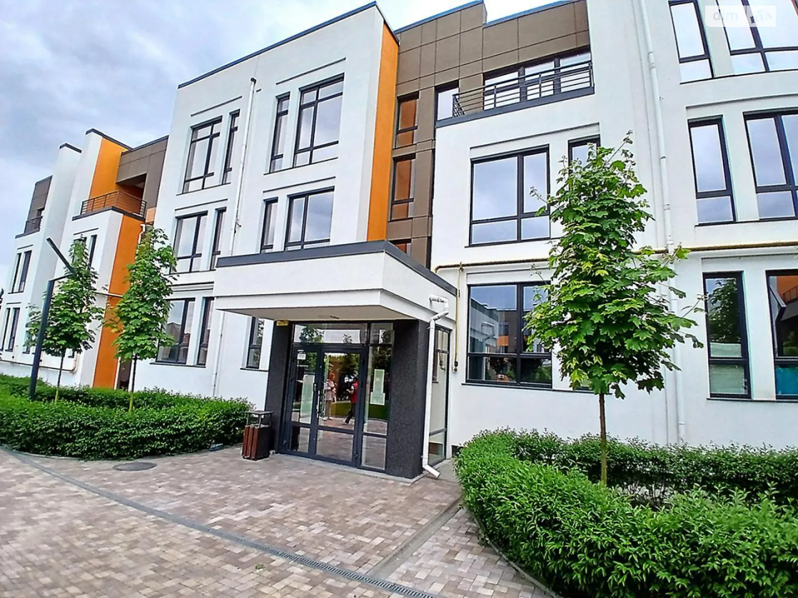 Продается 3-комнатная квартира 107.3 кв. м в Ирпене, ул. Наталии Околитенко(Ломоносова), 79 - фото 1