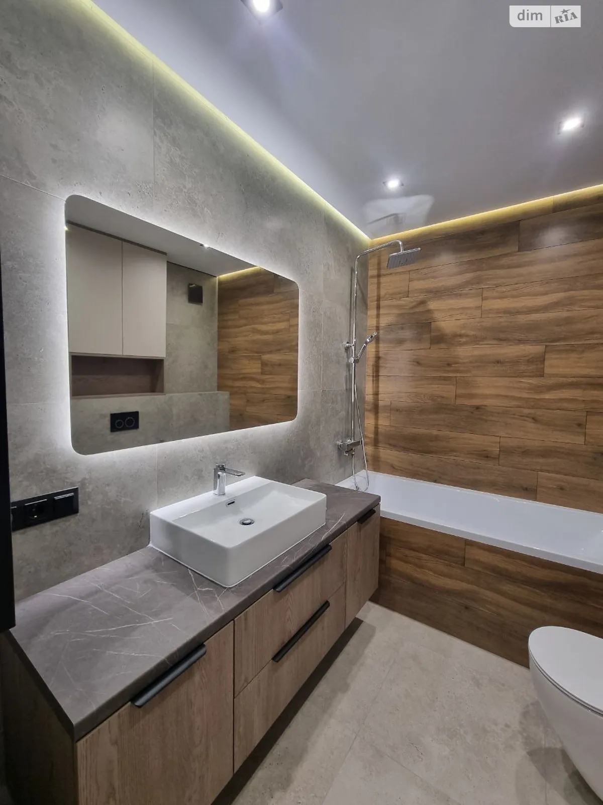Продається 2-кімнатна квартира 65 кв. м у Івано-Франківську, цена: 108000 $ - фото 1