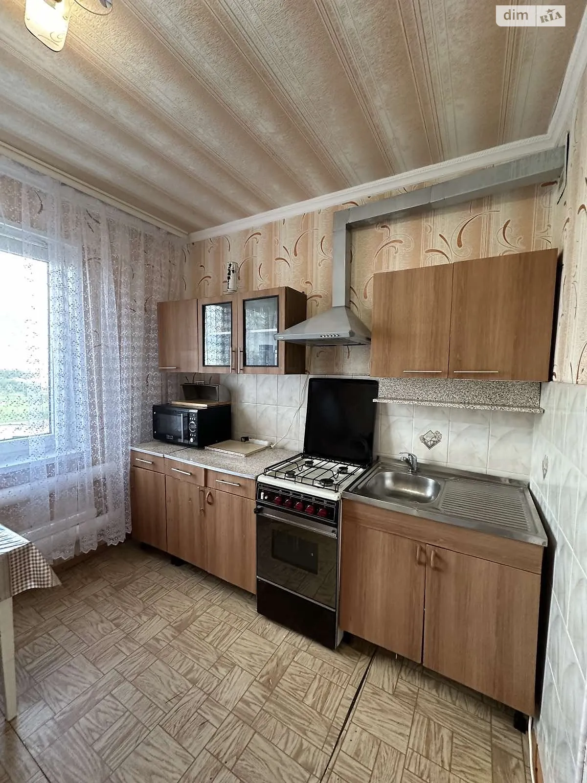Продается 1-комнатная квартира 33.4 кв. м в Белой Церкви, ул. Академика Крымского - фото 1