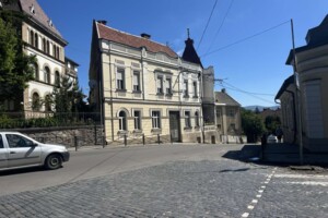 Продаж квартири, Ужгород, р‑н. Центр, Підгірна вулиця