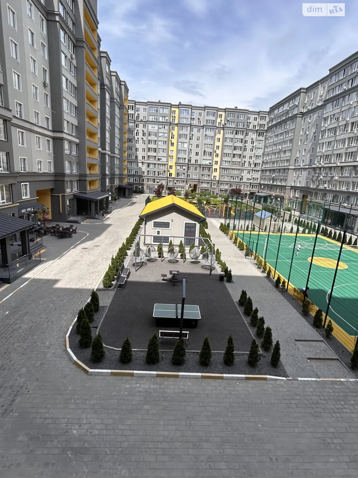 Продається 2-кімнатна квартира 75 кв. м у Бучі, вул. Івана Кожедуба, 4Б - фото 1