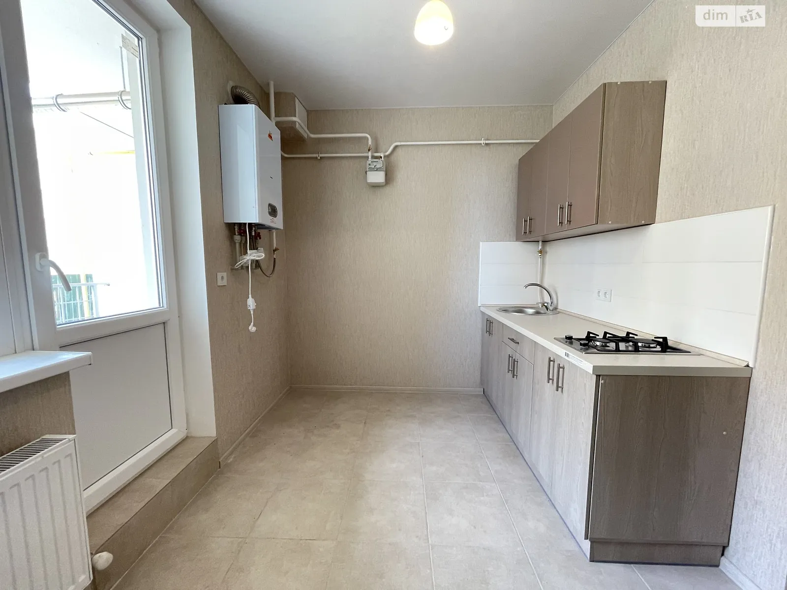 Продается 1-комнатная квартира 33.5 кв. м в Авангарде, ул. Европейская - фото 1
