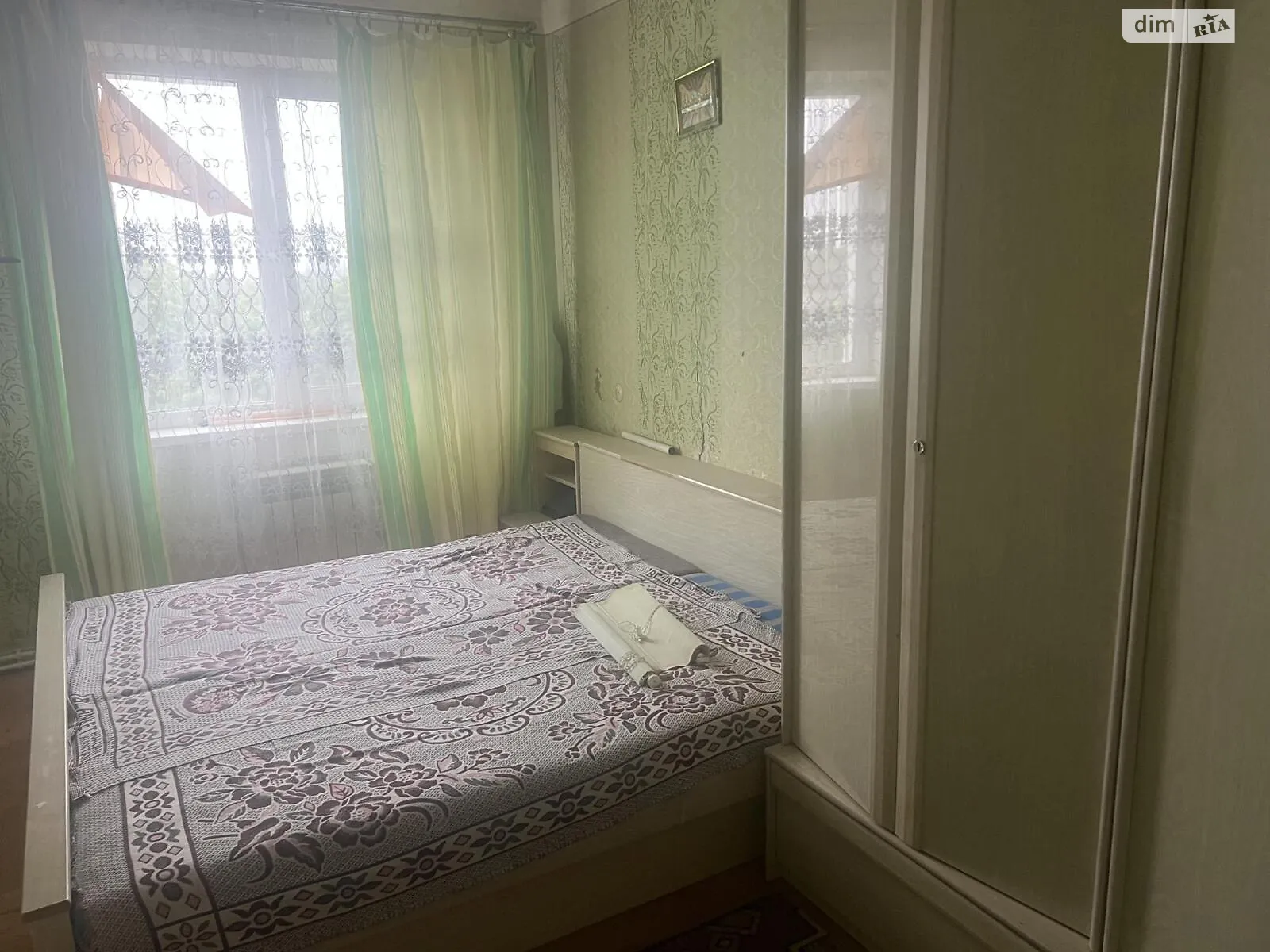 Продається 2-кімнатна квартира 51 кв. м у Ужгороді, вул. Минайська, 42 - фото 1