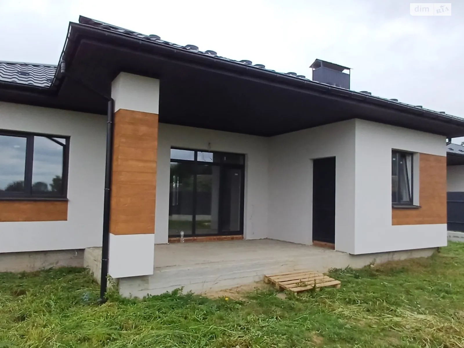 Продається одноповерховий будинок 105 кв. м з меблями, цена: 83000 $ - фото 1