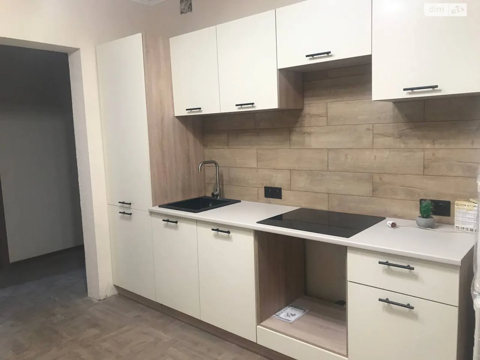 Продается 2-комнатная квартира 61 кв. м в Киеве, ул. Коноплянская, 22А - фото 1