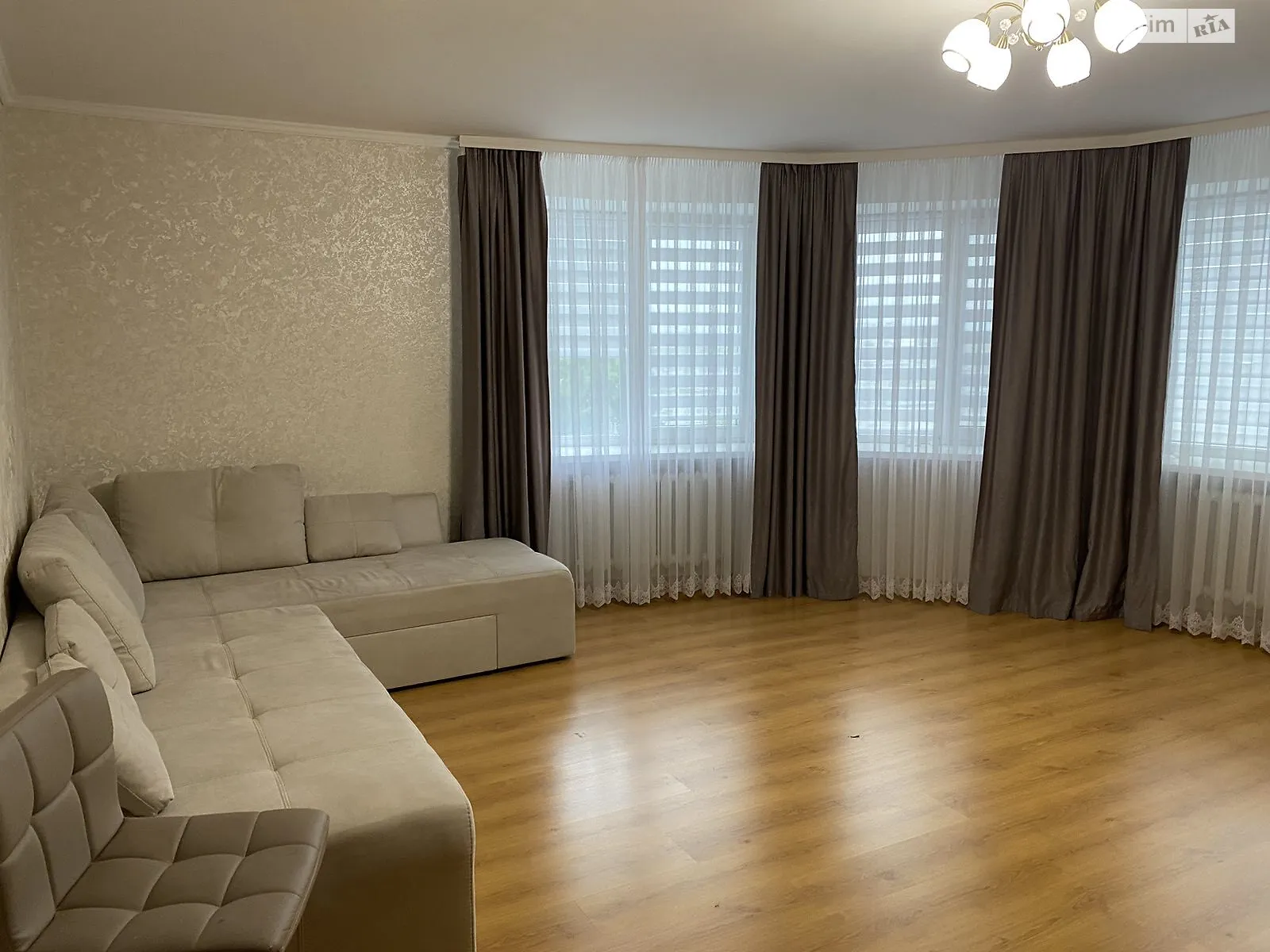 Здається в оренду 2-кімнатна квартира 60 кв. м у Житомирі, вул. Домбровського, 59 - фото 1