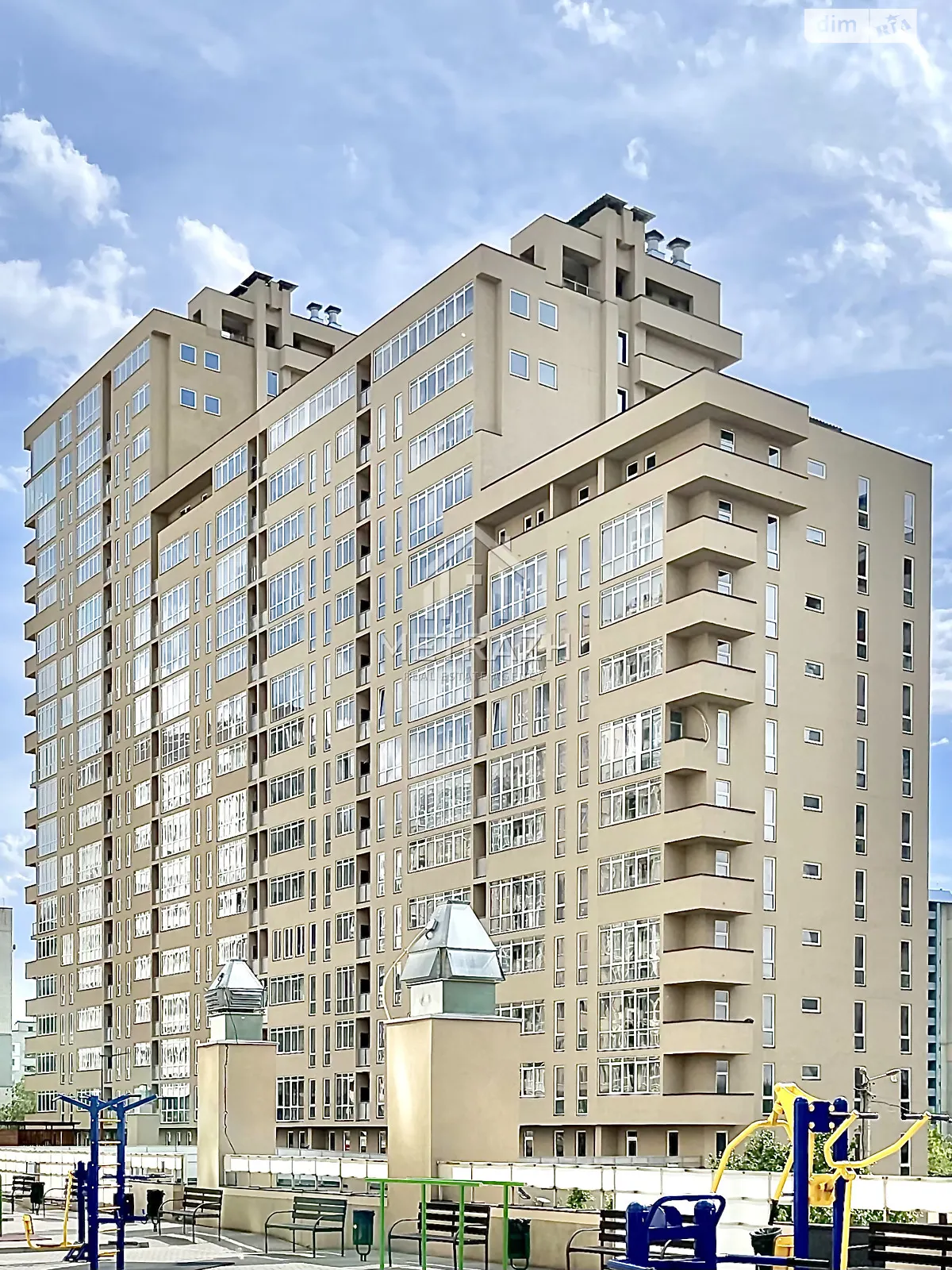 Продається 2-кімнатна квартира 80 кв. м у Харкові, вул. Сухумська, 22 - фото 1