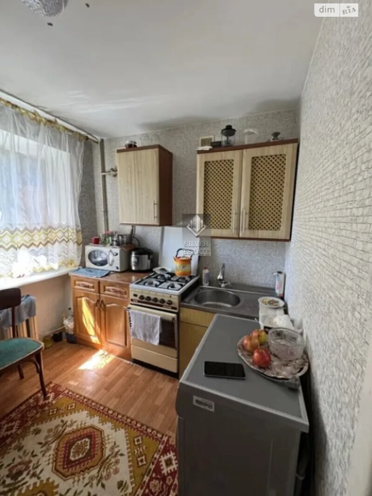 2-комнатная квартира 46 кв. м в Запорожье, ул. Красная - фото 1