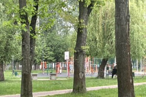Довгострокова оренда квартири, Київ, р‑н. Шевченківський, ст.м. Нивки, Салютна вулиця, буд. 1Б