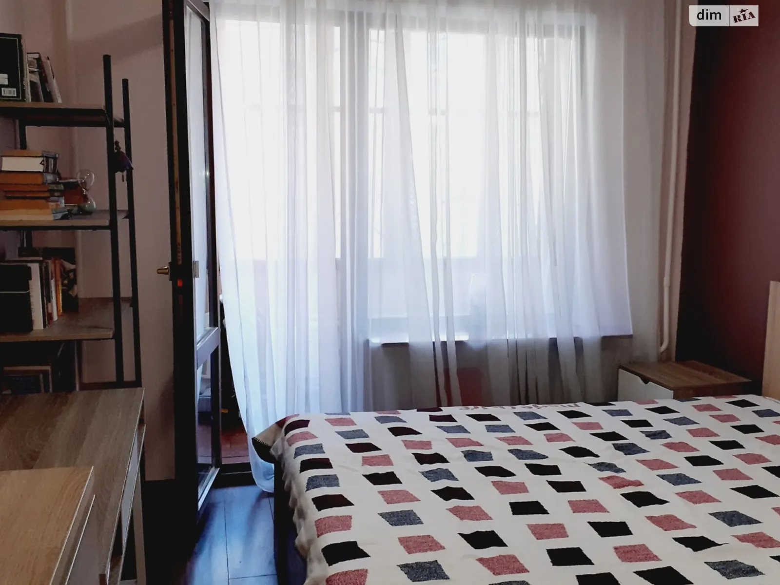 Продается 4-комнатная квартира 74 кв. м в Одессе, пер. Экономический - фото 1