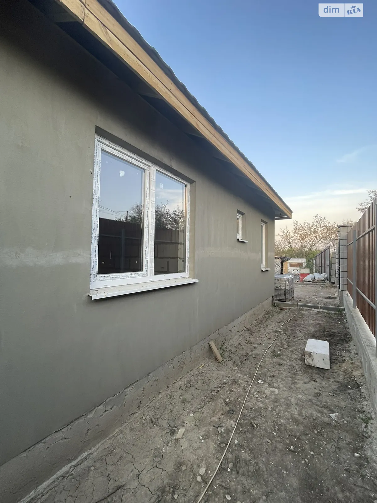 Продается одноэтажный дом 80 кв. м с подвалом, цена: 31500 $ - фото 1
