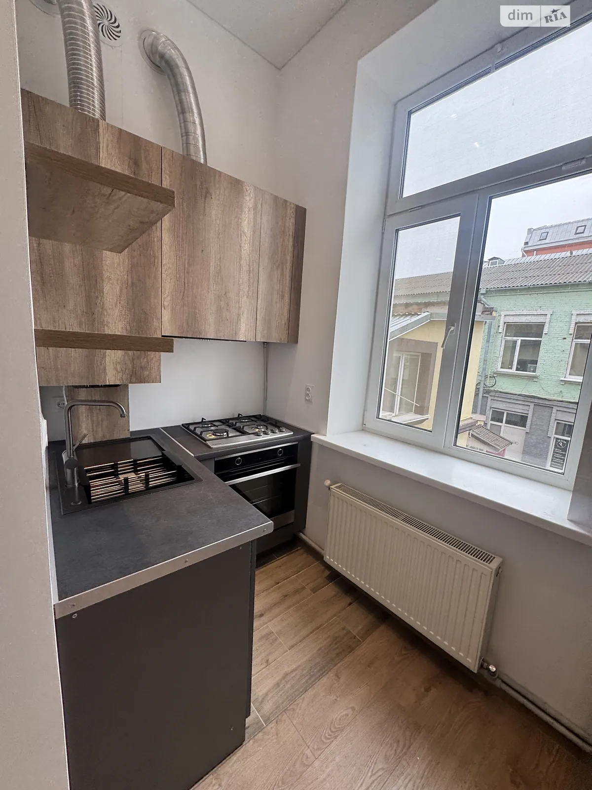 Сдается в аренду офис 50 кв. м в бизнес-центре, цена: 20000 грн - фото 1