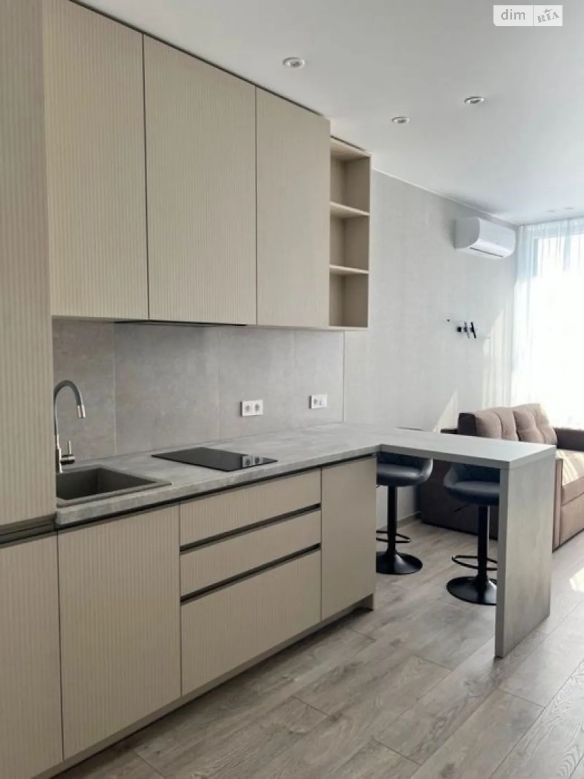 Здається в оренду 2-кімнатна квартира 42 кв. м у Дніпрі, вул. Космічна, 5 - фото 1