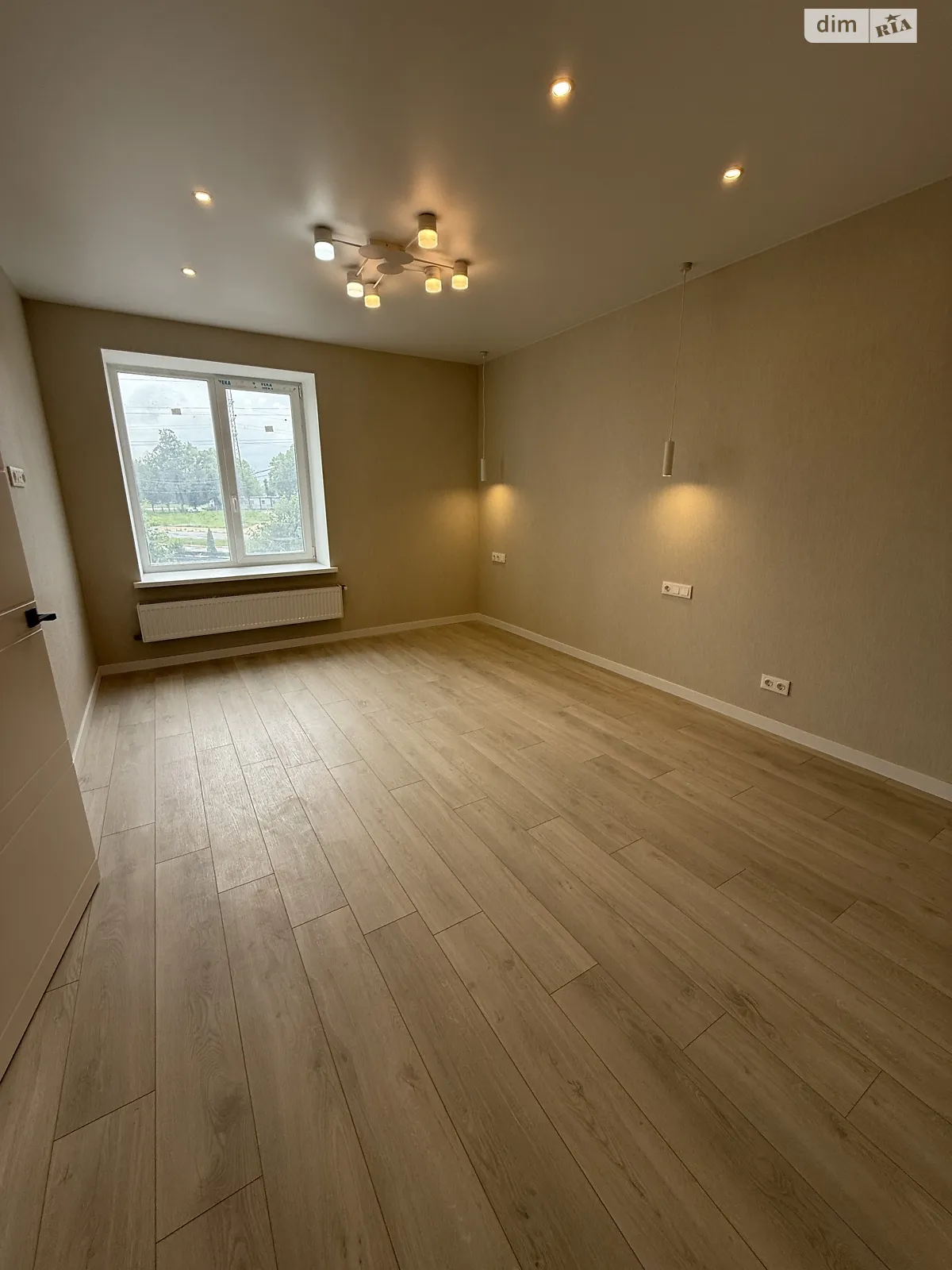 Продается 1-комнатная квартира 46 кв. м в Буче, цена: 53000 $ - фото 1
