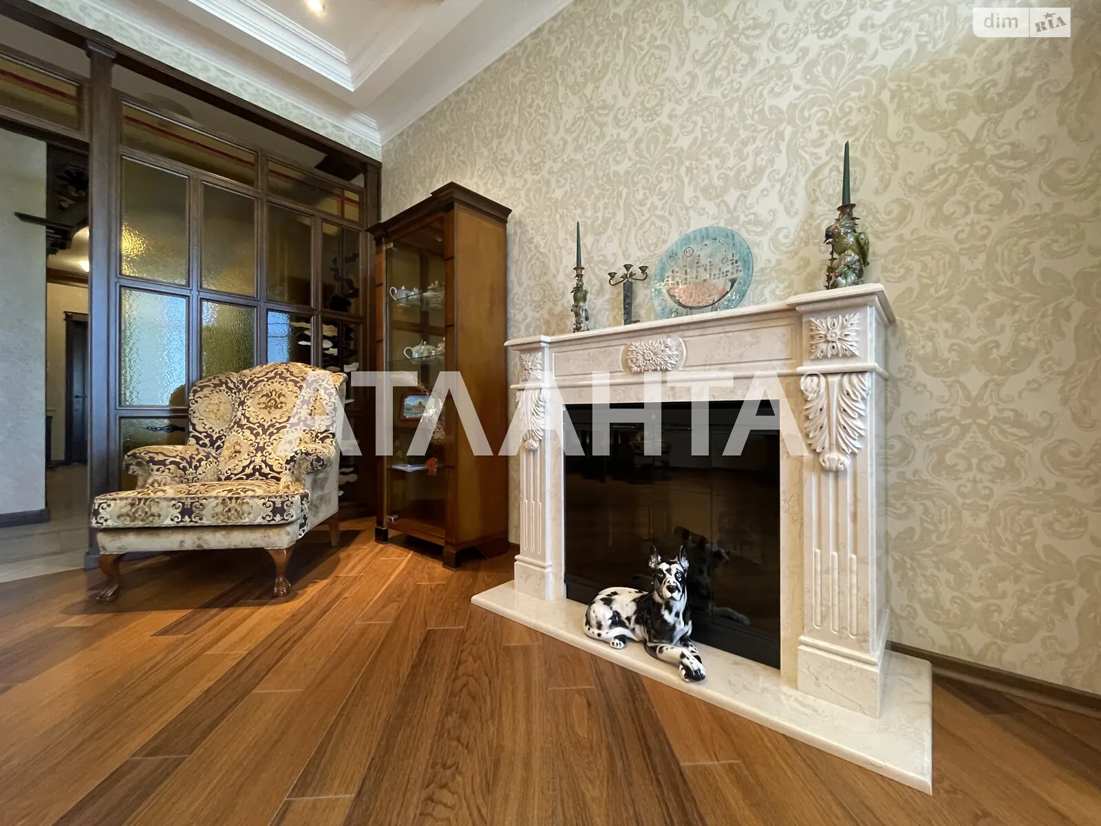 Продається 3-кімнатна квартира 130 кв. м у Одесі, вул. Довженка, 4А - фото 1
