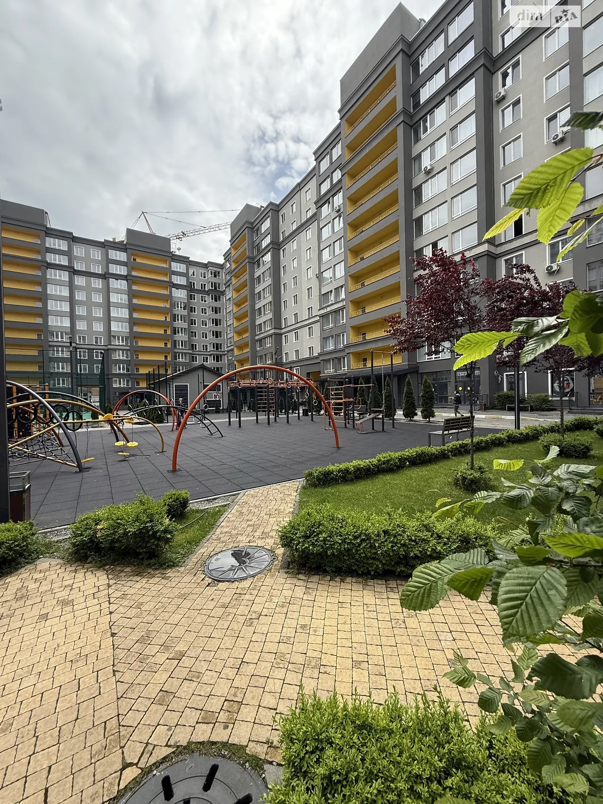 Продається 1-кімнатна квартира 40 кв. м у Бучі, вул. Івана Кожедуба, 4Б - фото 1
