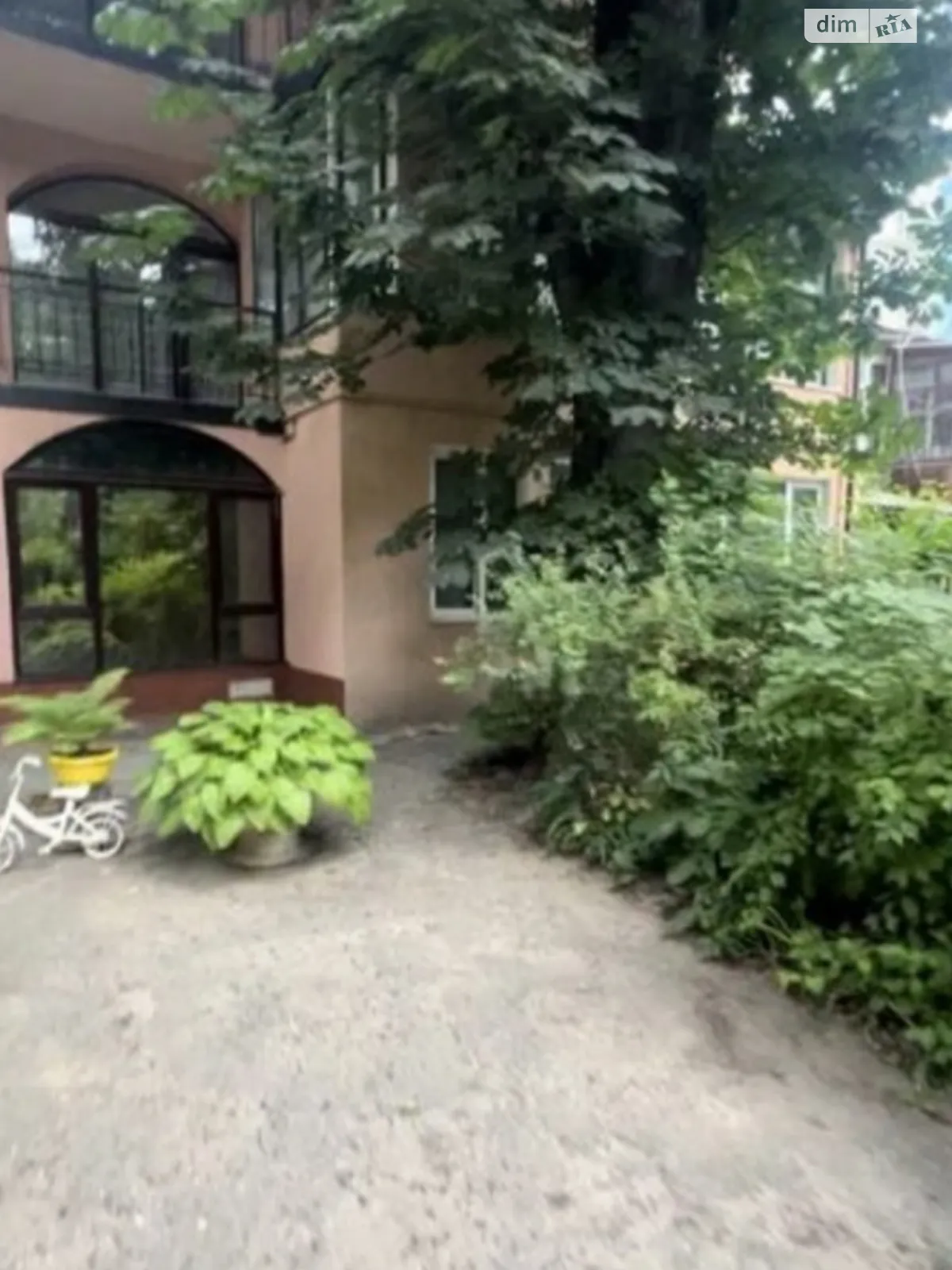 Продається 2-кімнатна квартира 74.7 кв. м у Одесі, вул. Відрадна - фото 1