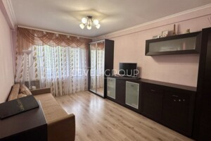 Продаж квартири, Київ, р‑н. Воскресенка, Воскресенська вулиця, буд. 7