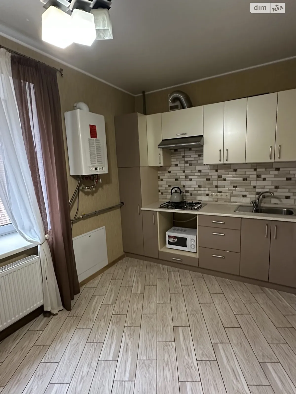 Сдается в аренду 1-комнатная квартира 45 кв. м в Виннице, ул. Антонова Олега, 13В - фото 1