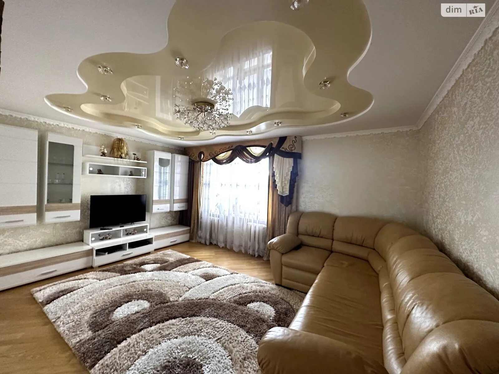 Здається в оренду 3-кімнатна квартира 70 кв. м у Львові, вул. Доробок - фото 1