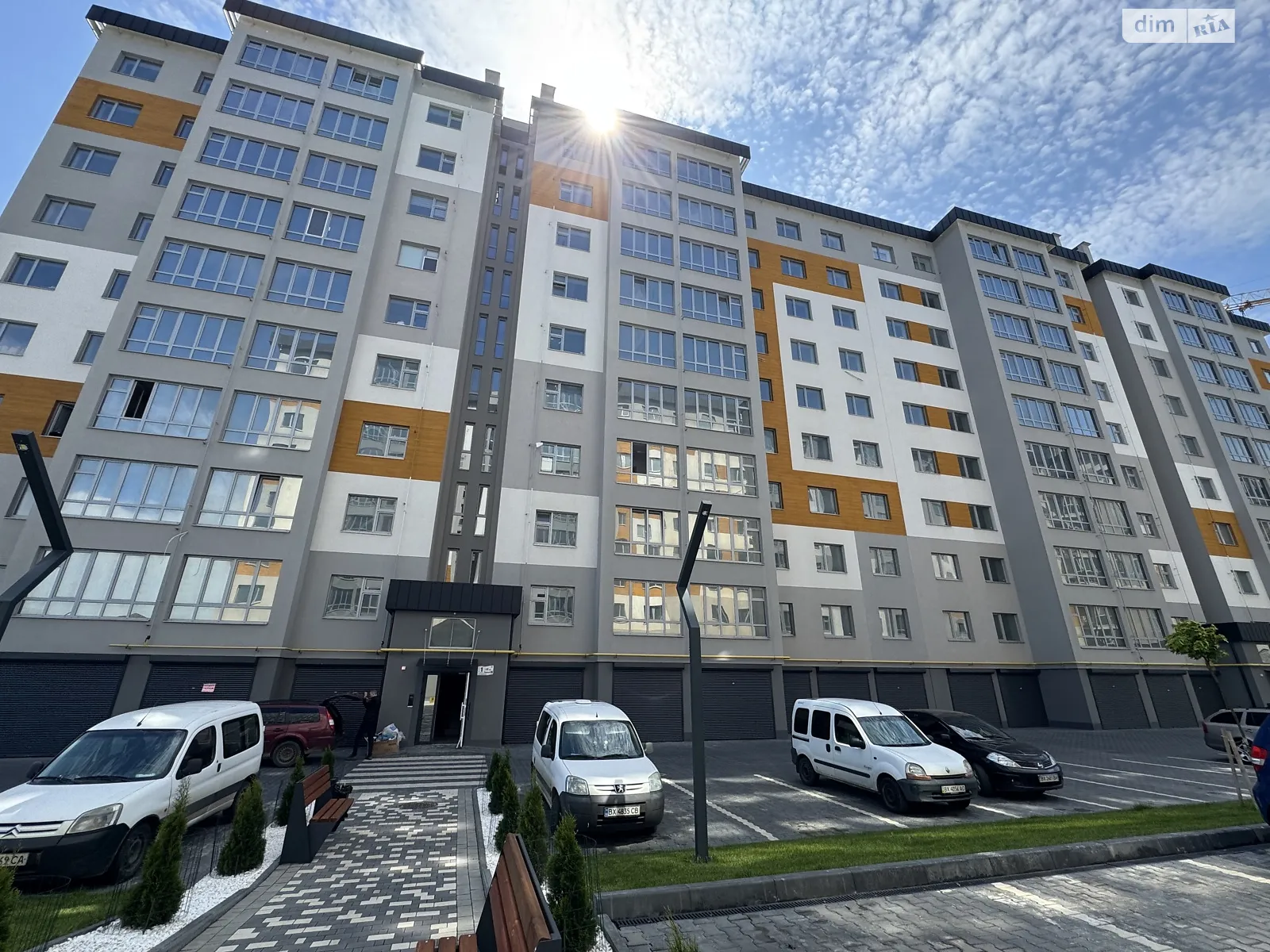 Продается 3-комнатная квартира 80.8 кв. м в Хмельницком, ул. Винницкая, 1/8Б - фото 1