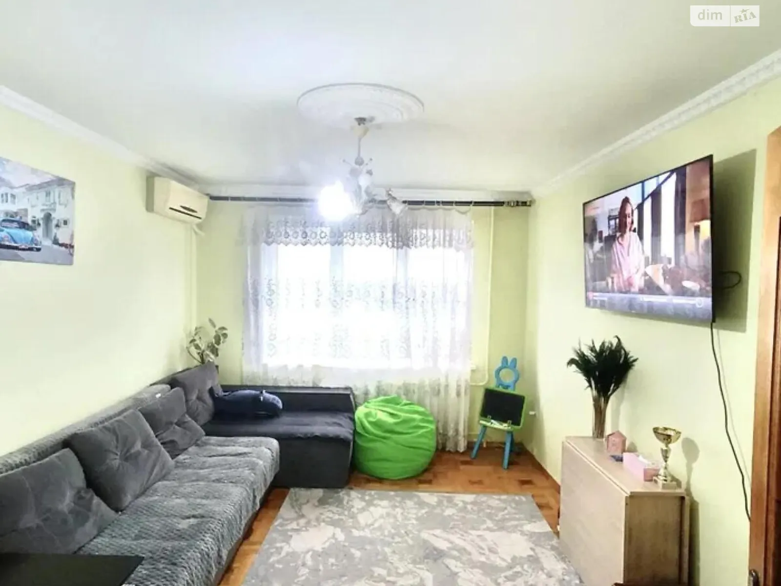 Продается 3-комнатная квартира 69 кв. м в Львове, ул. Творческая - фото 1