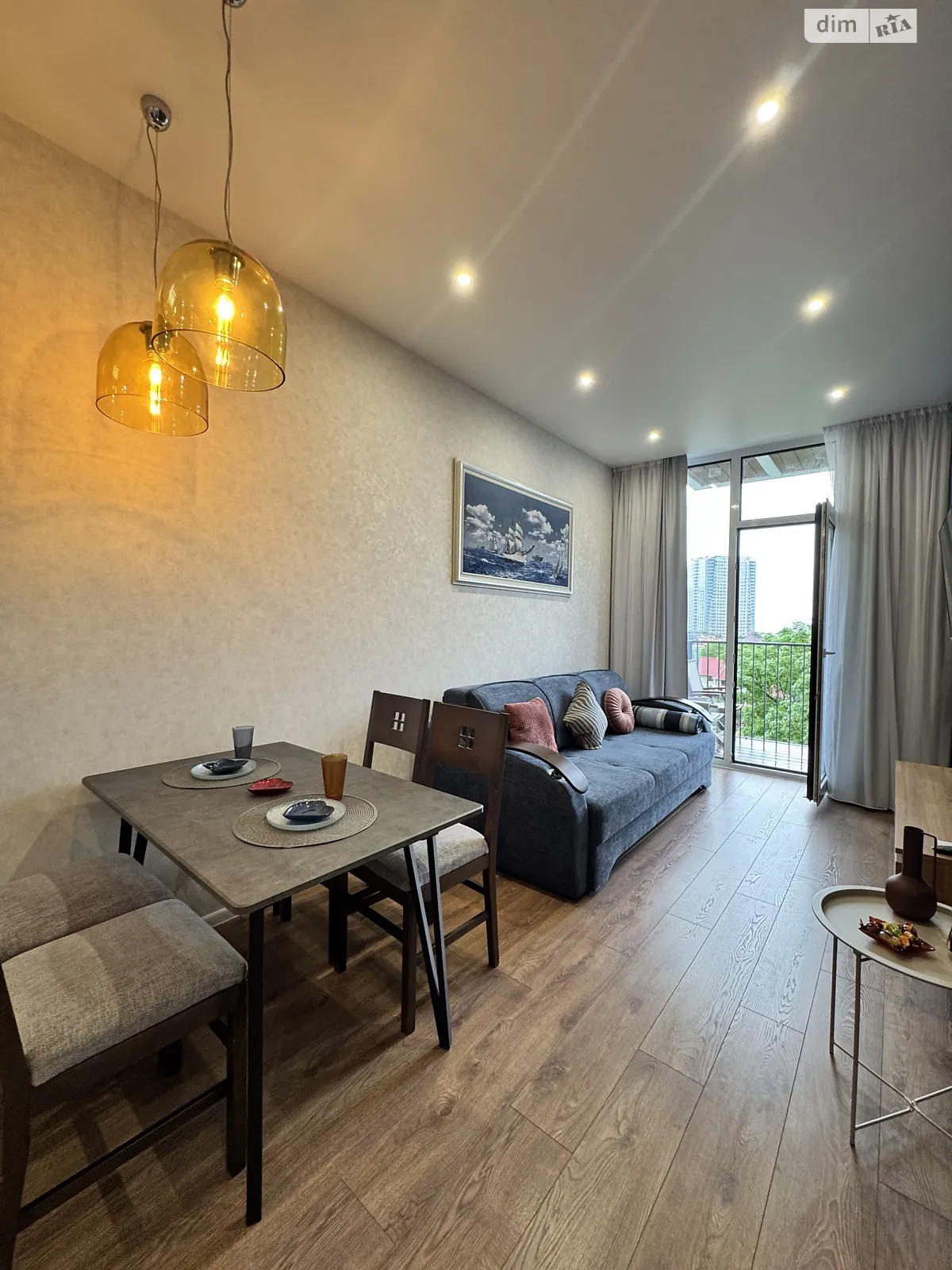 Здається в оренду 1-кімнатна квартира 47 кв. м у, цена: 700 $ - фото 1