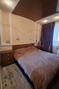 Продаж квартири, Дніпро, р‑н. Соборний, Космічна вулиця, буд. 29