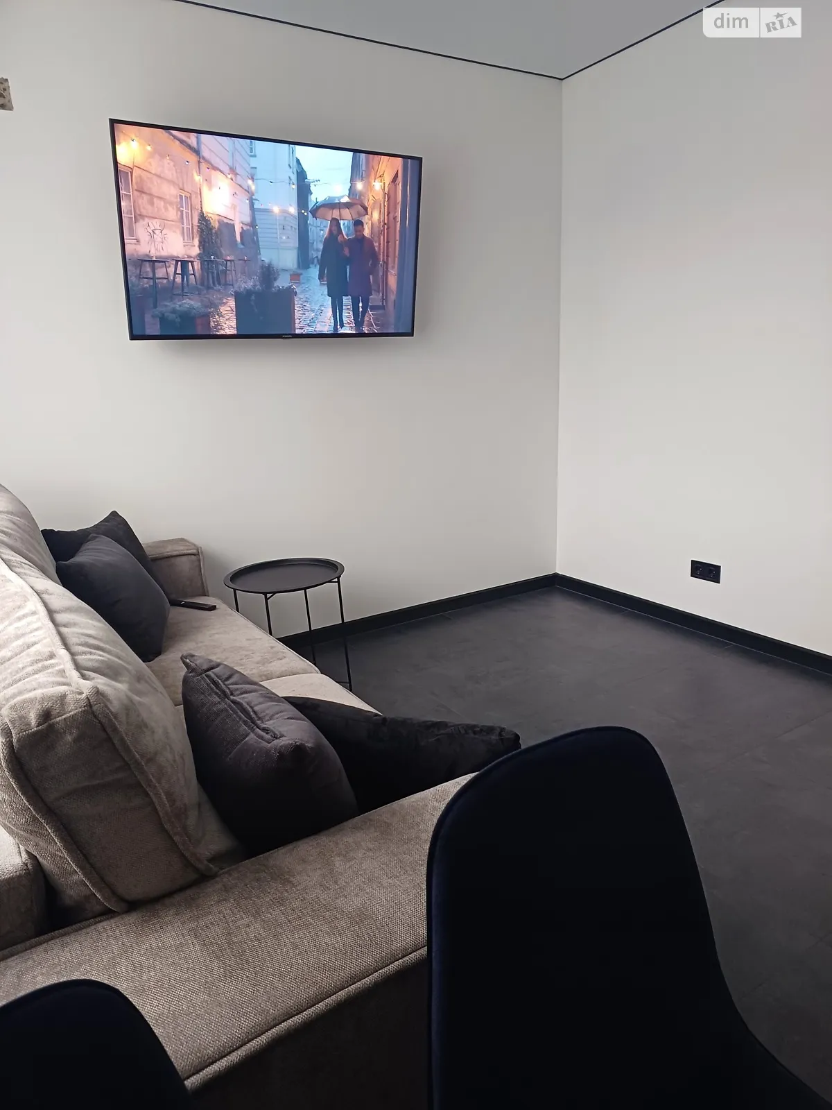 Сдается в аренду 1-комнатная квартира 60 кв. м в Ивано-Франковске, ул. Княгинин, 44 корпус 21 - фото 1