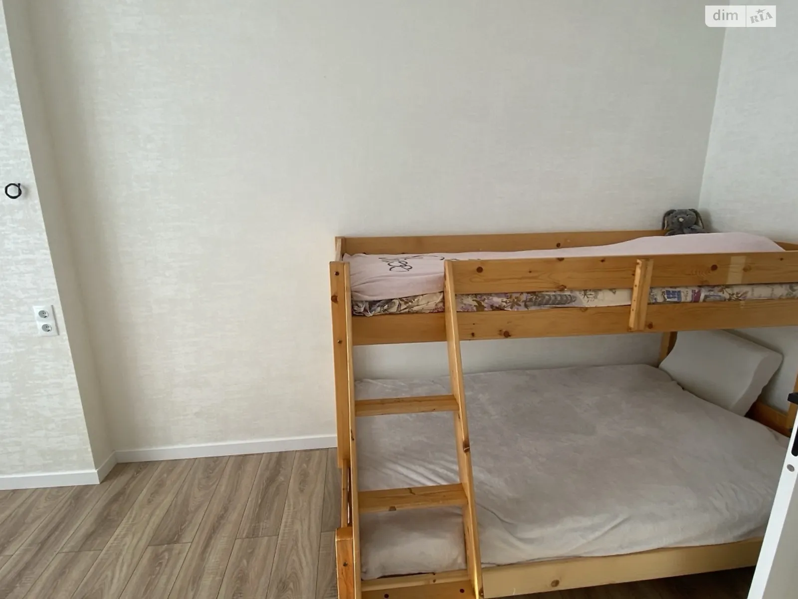 Продается 3-комнатная квартира 80.7 кв. м в Буче, цена: 135000 $ - фото 1