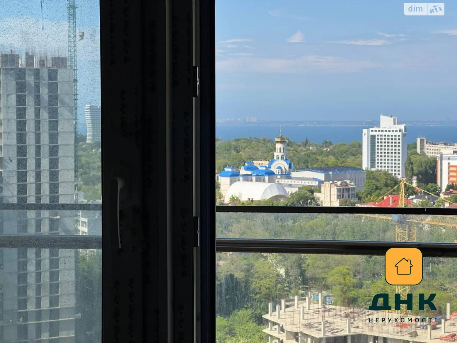 Продается 1-комнатная квартира 52 кв. м в Одессе, ул. Генуэзская, 3В - фото 1