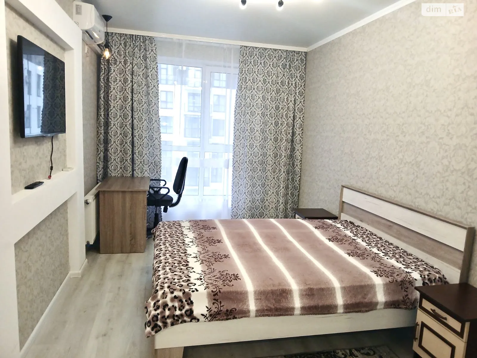 Сдается в аренду 1-комнатная квартира 40.1 кв. м в Виннице, ул. Трамвайная, 3В - фото 1