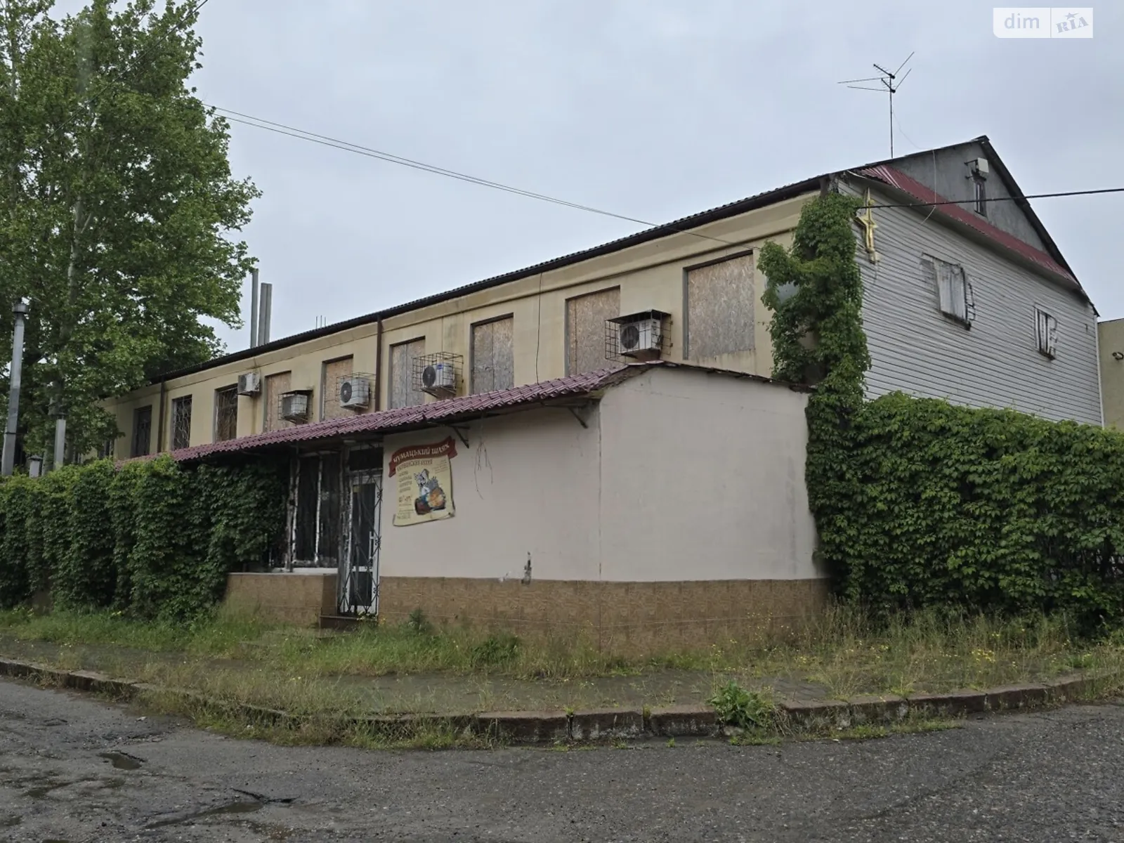 Сдается в аренду объект сферы услуг 250 кв. м в 2-этажном здании, цена: 25000 грн - фото 1