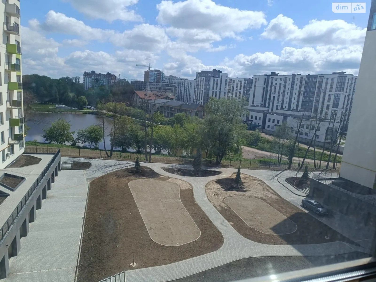 Продається 2-кімнатна квартира 67 кв. м у Івано-Франківську, вул. Приозерна, 22 - фото 1