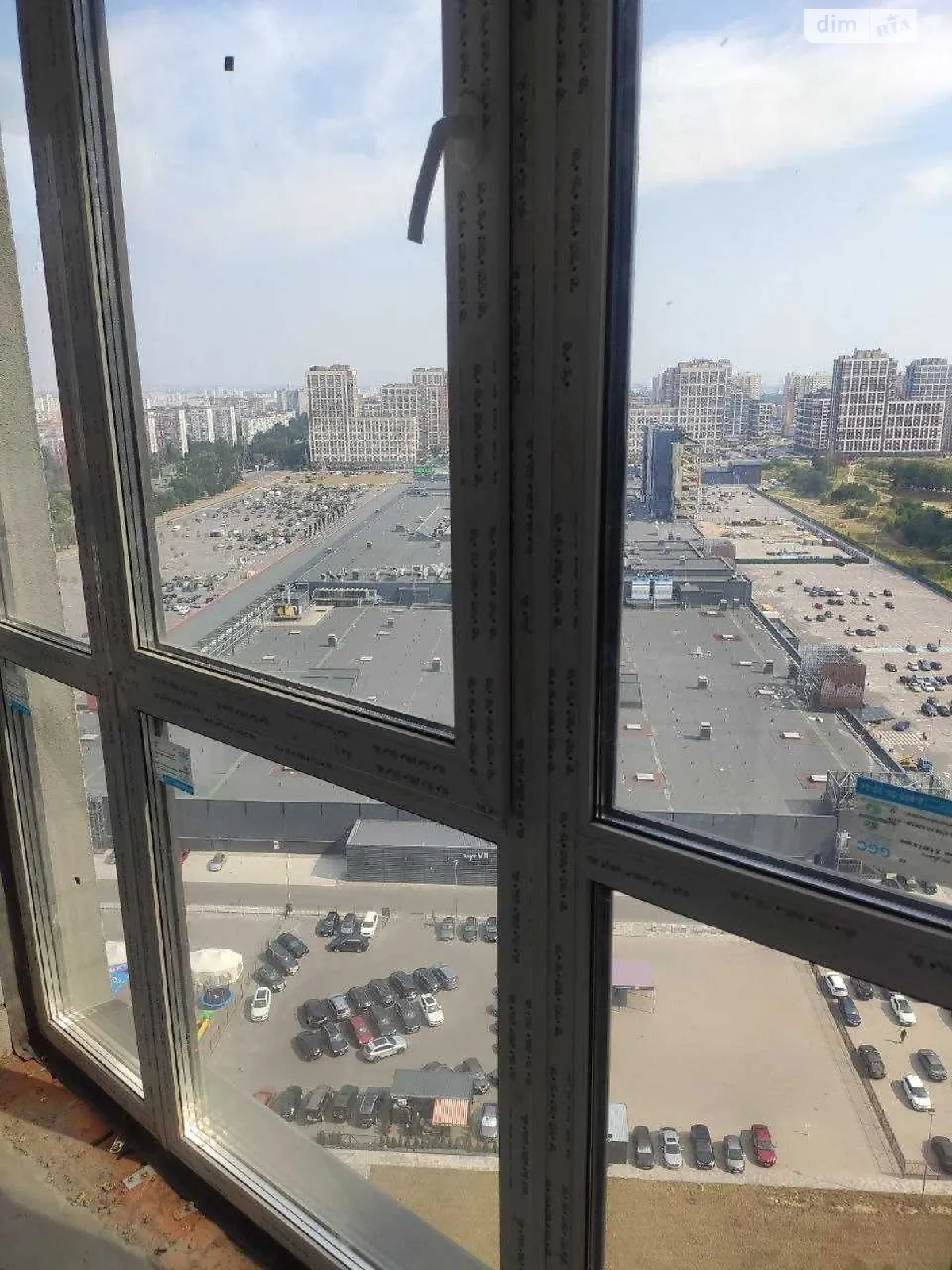 Продается 2-комнатная квартира 68 кв. м в Киеве, ул. Всеволода Змиенко, 19 - фото 1
