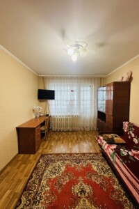 Продаж квартири, Вінниця, р‑н. Свердловський масив, Князів Коріатовичів вулиця, буд. 170
