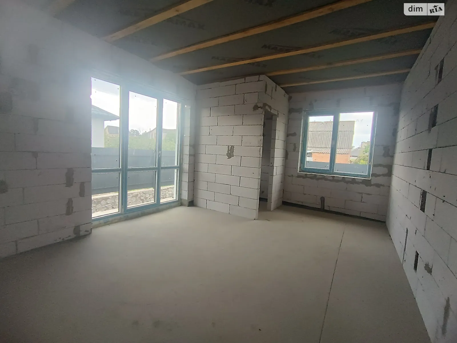 Продається одноповерховий будинок 100 кв. м з гаражем, цена: 65000 $ - фото 1