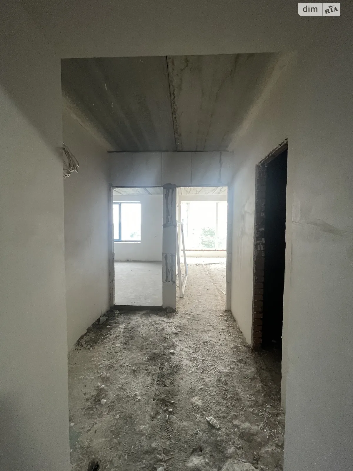 Продается 1-комнатная квартира 43 кв. м в Буче, цена: 40000 $ - фото 1