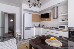 Продаж квартири, Київ, р‑н. Жуляни, ст.м. Васильківська, Практична вулиця, буд. 2