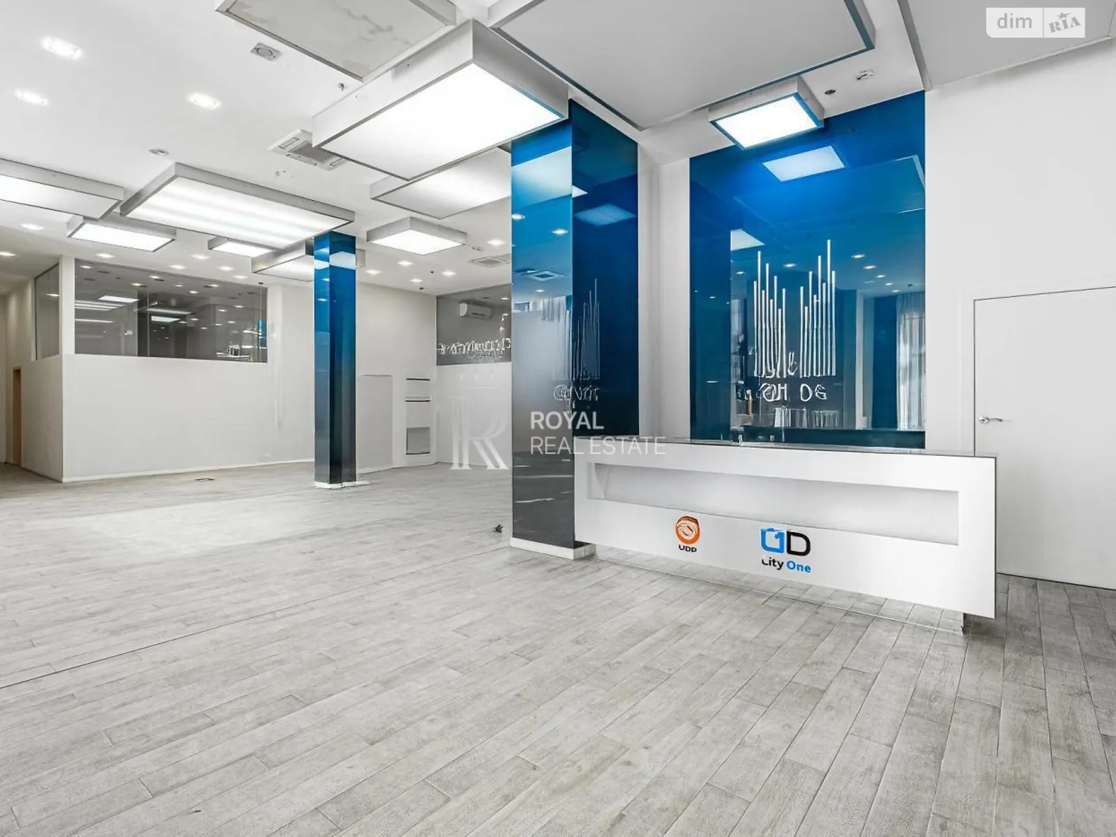 Здається в оренду офіс 257 кв. м в бізнес-центрі, цена: 6425 $ - фото 1