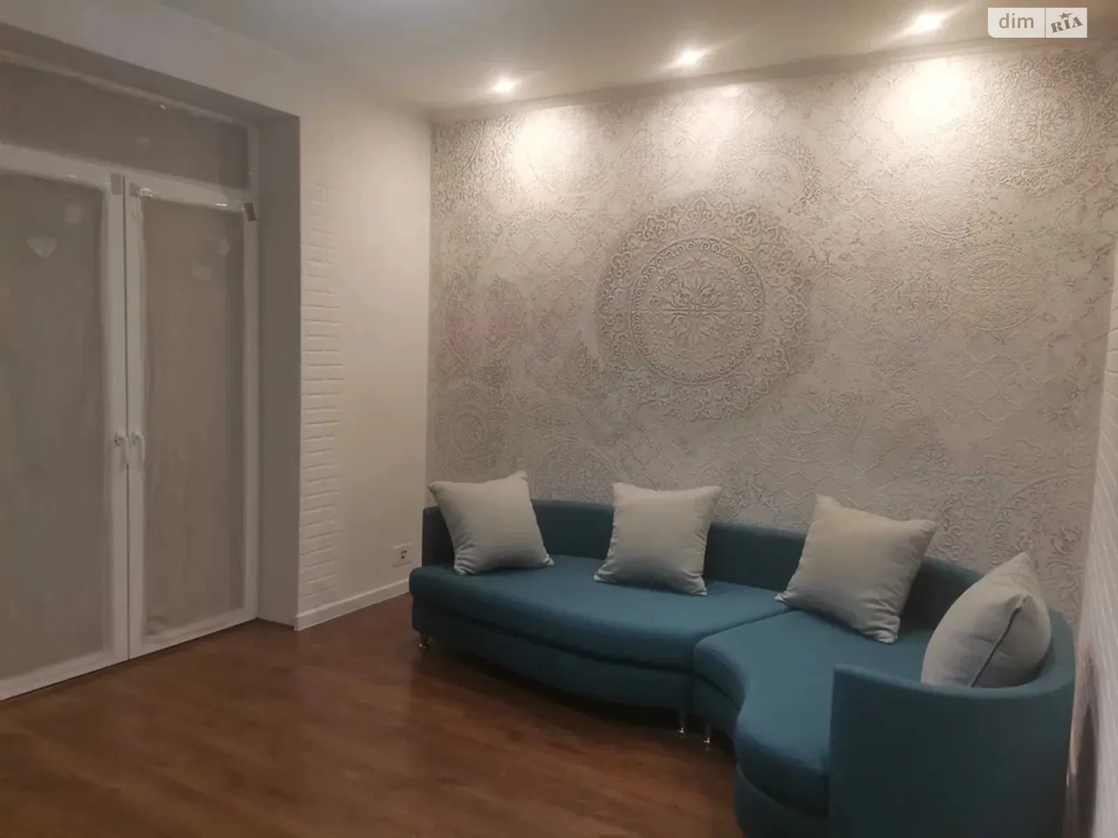 Продается 2-комнатная квартира 48 кв. м в Харькове, ул. Динамовская, 4 - фото 1