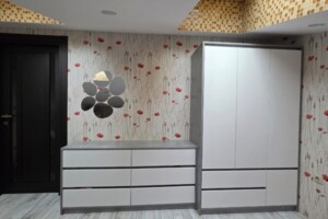 Продажа квартиры, Черновцы, р‑н. Шевченковский, Героев Майдана улица, дом 154