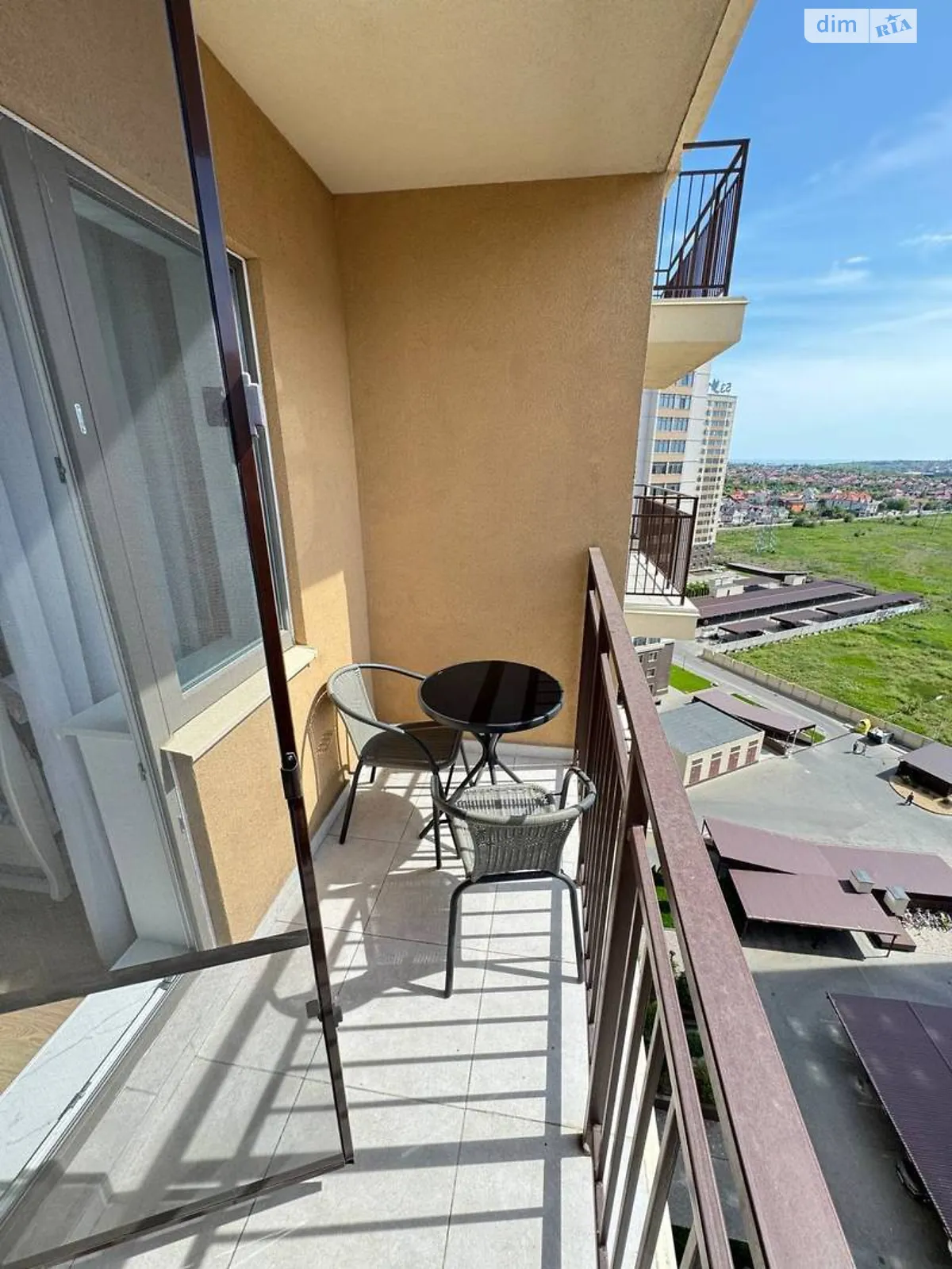 Продається 2-кімнатна квартира 61 кв. м у Лиманці, вул. Перлинна, 10 - фото 1