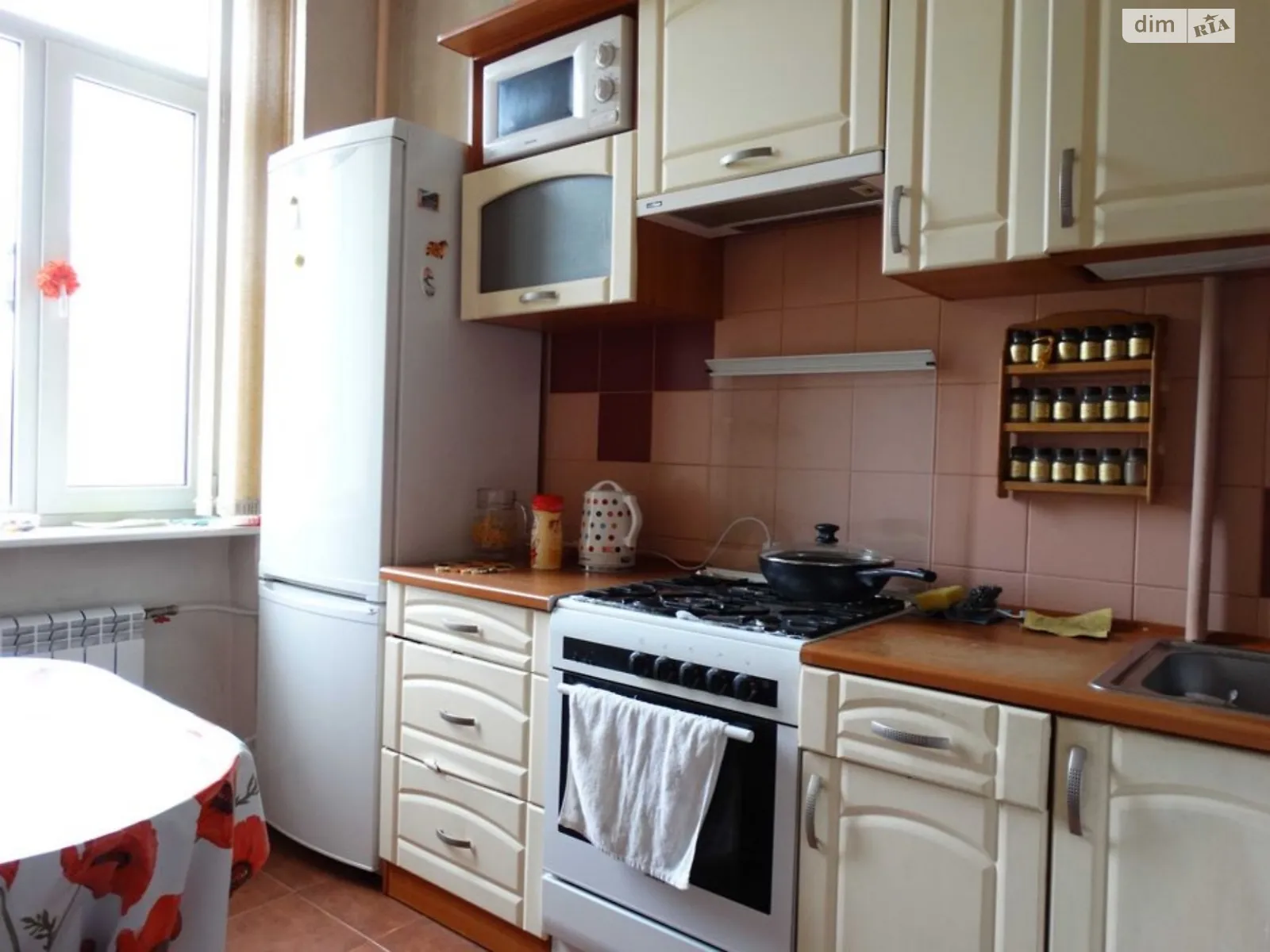 Продается 3-комнатная квартира 65 кв. м в Харькове, ул. Культуры, 11 - фото 1