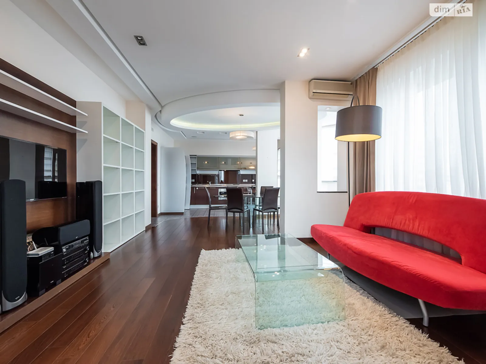 Продается 4-комнатная квартира 150 кв. м в Киеве, ул. Дмитриевская, 13А - фото 1