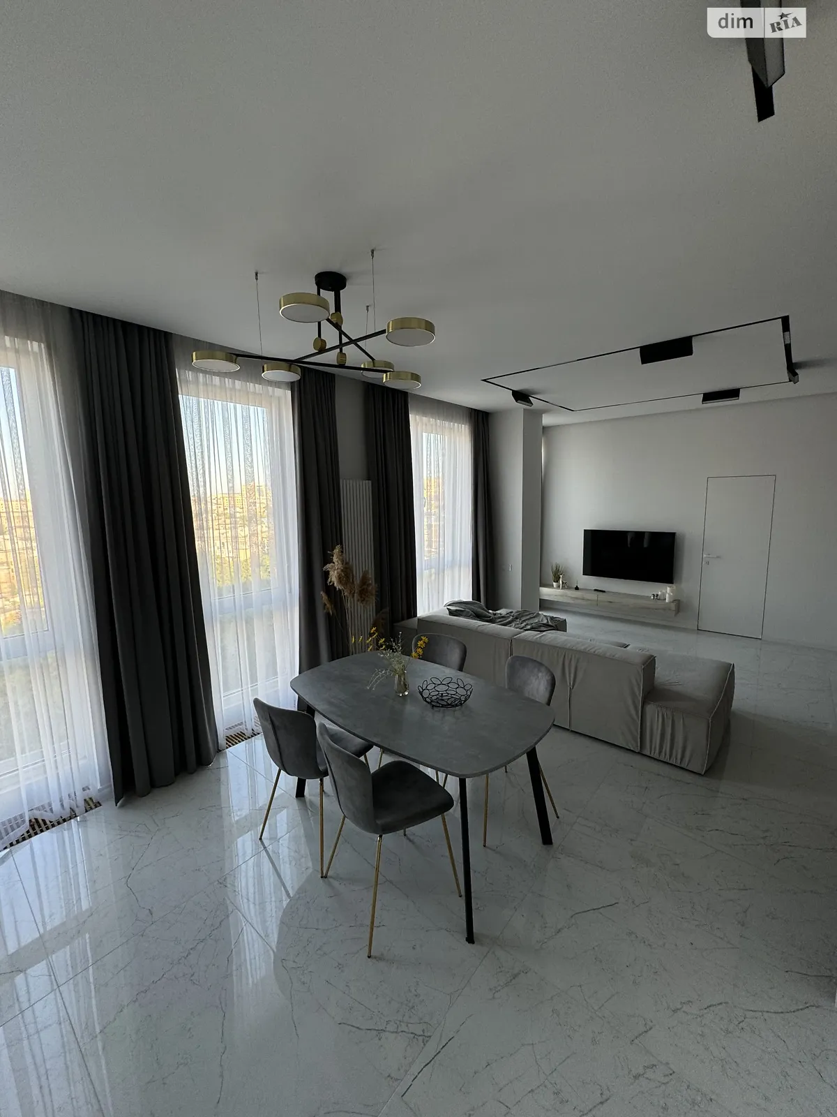 Продается 4-комнатная квартира 103 кв. м в Харькове, ул. Клочковская, 117 - фото 1
