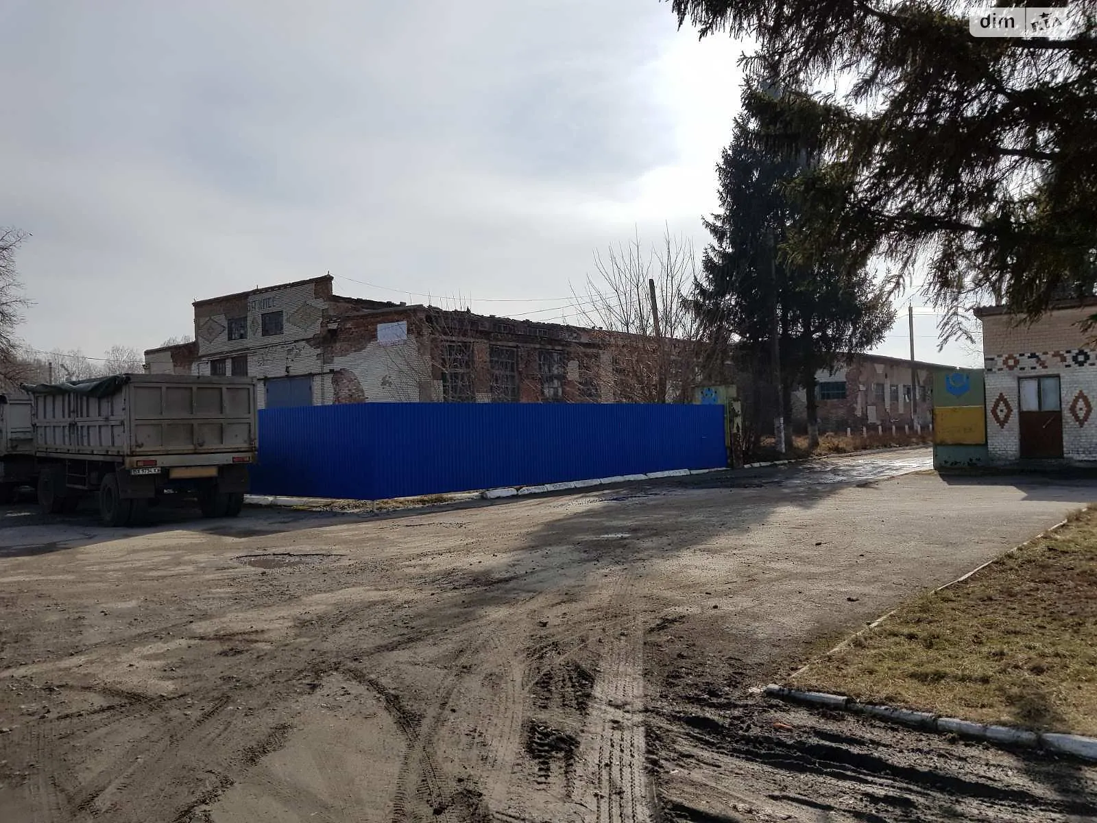 Продается помещения свободного назначения 1283.3 кв. м в 1-этажном здании, цена: 300000 $ - фото 1