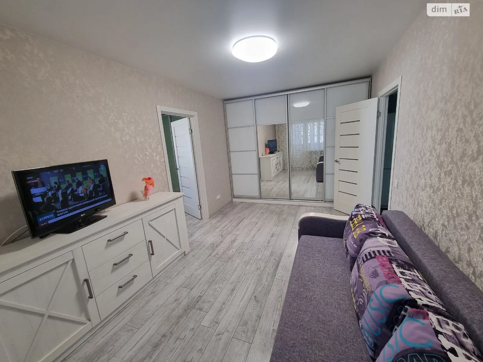 Продається 2-кімнатна квартира 45.26 кв. м у Дніпрі, цена: 31500 $ - фото 1