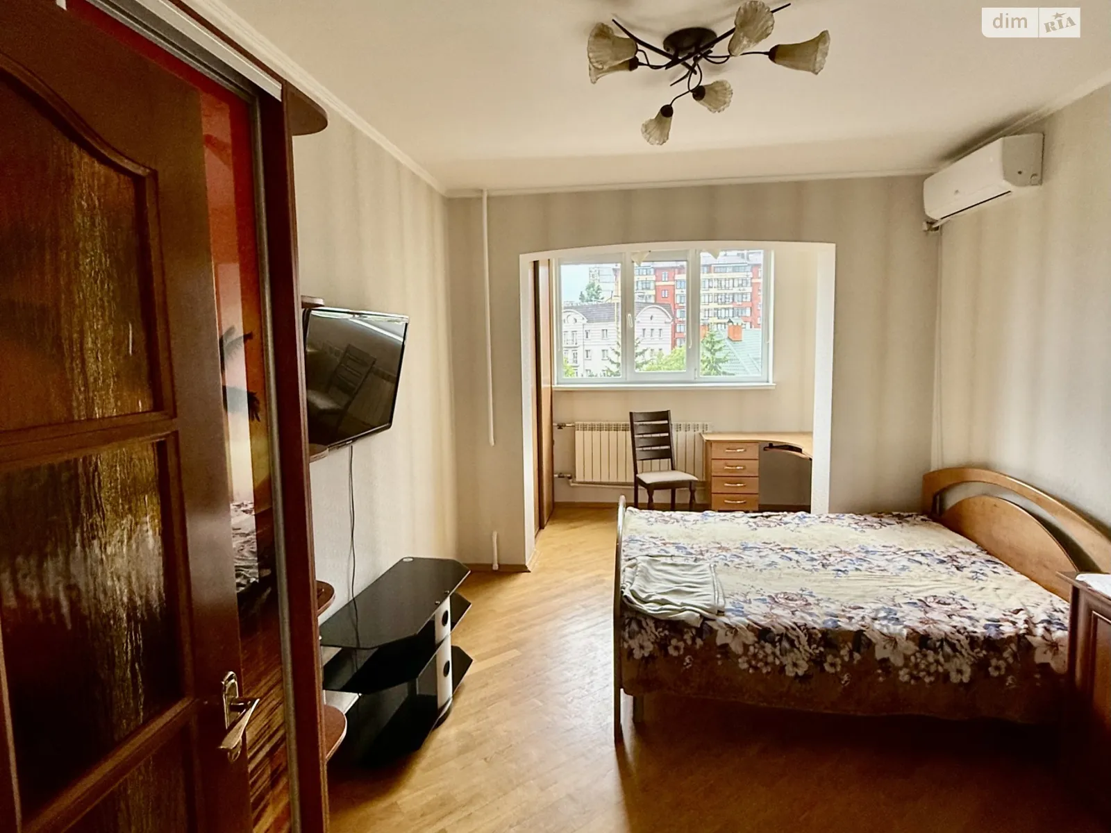 Здається в оренду 2-кімнатна квартира 54 кв. м у Києві, просп. Академіка Палладіна, 21 - фото 1